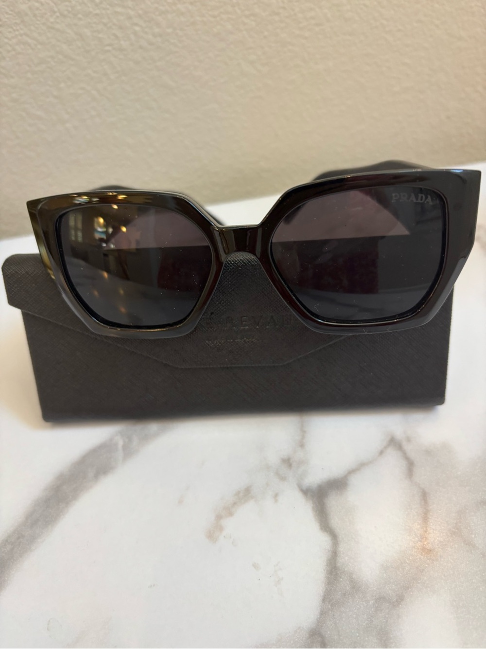 Prada Black Oversized Cat-Eye Sunglasses - Picture 2 of 5